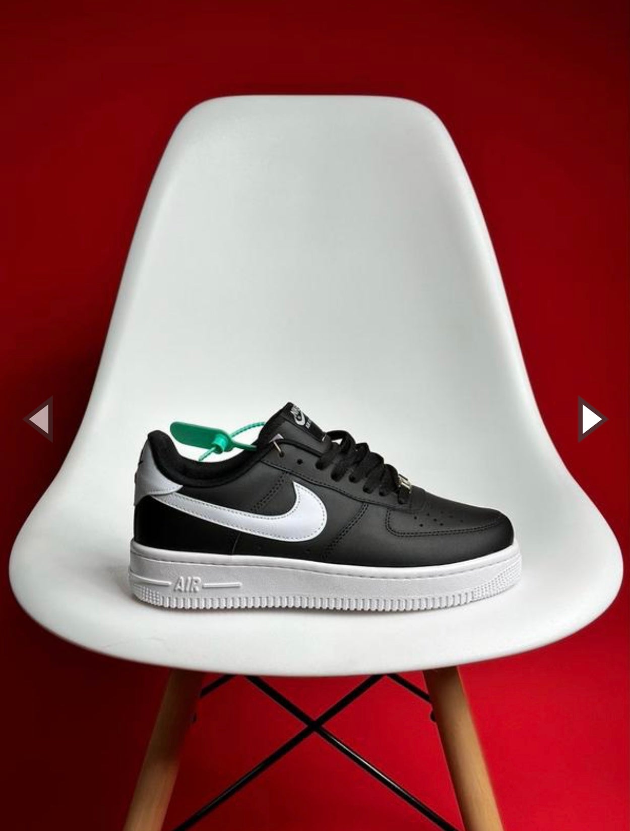 r.Air Force Negru