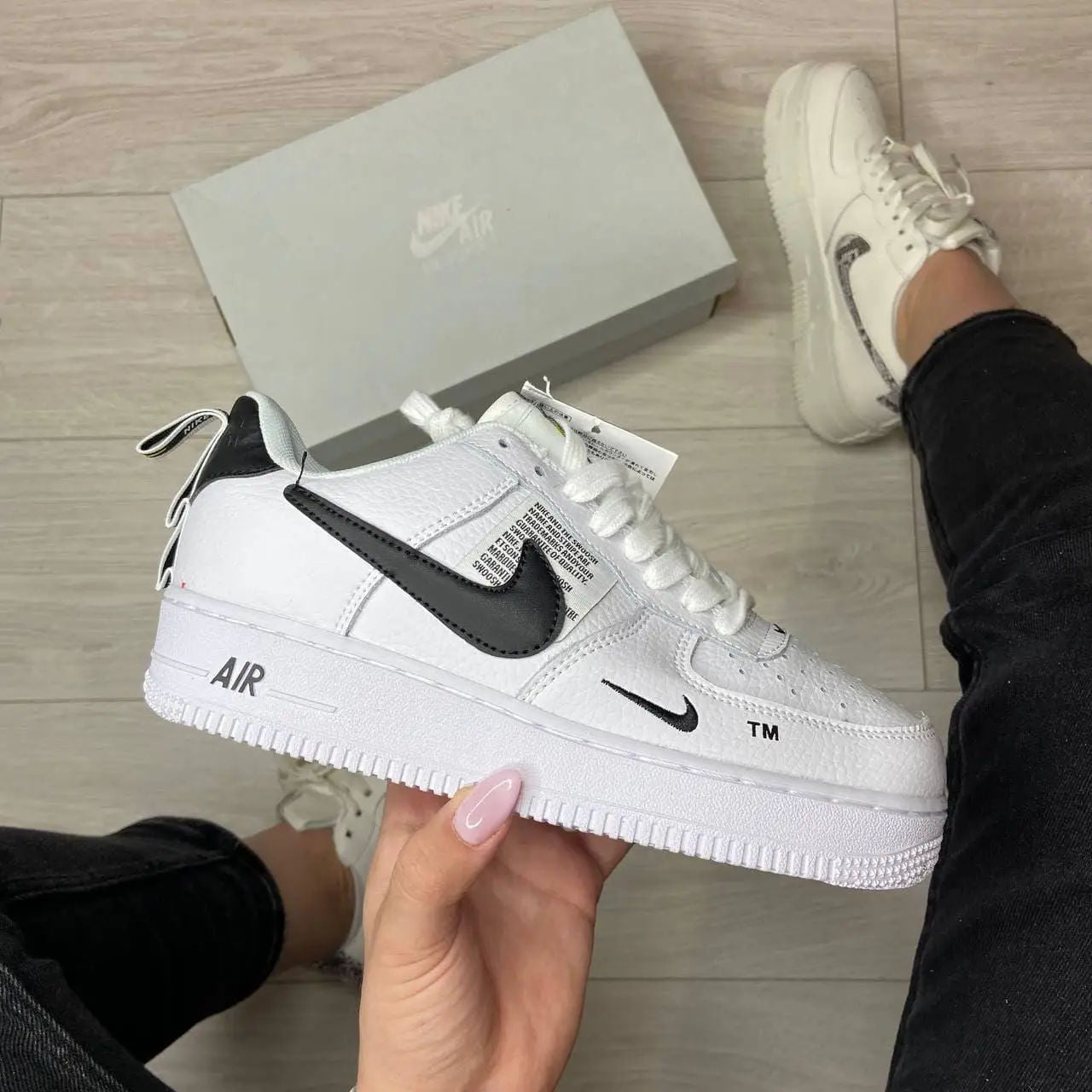 y.AirTM Alb